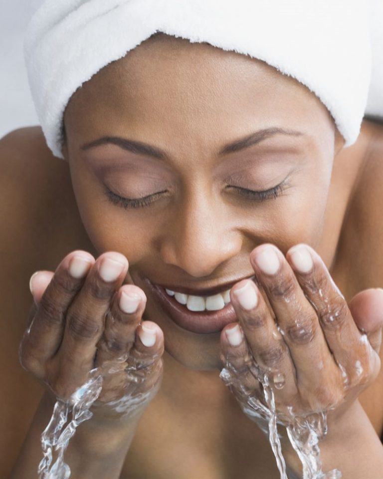 You Should Cleanse Your Skin Hi Healthy Living